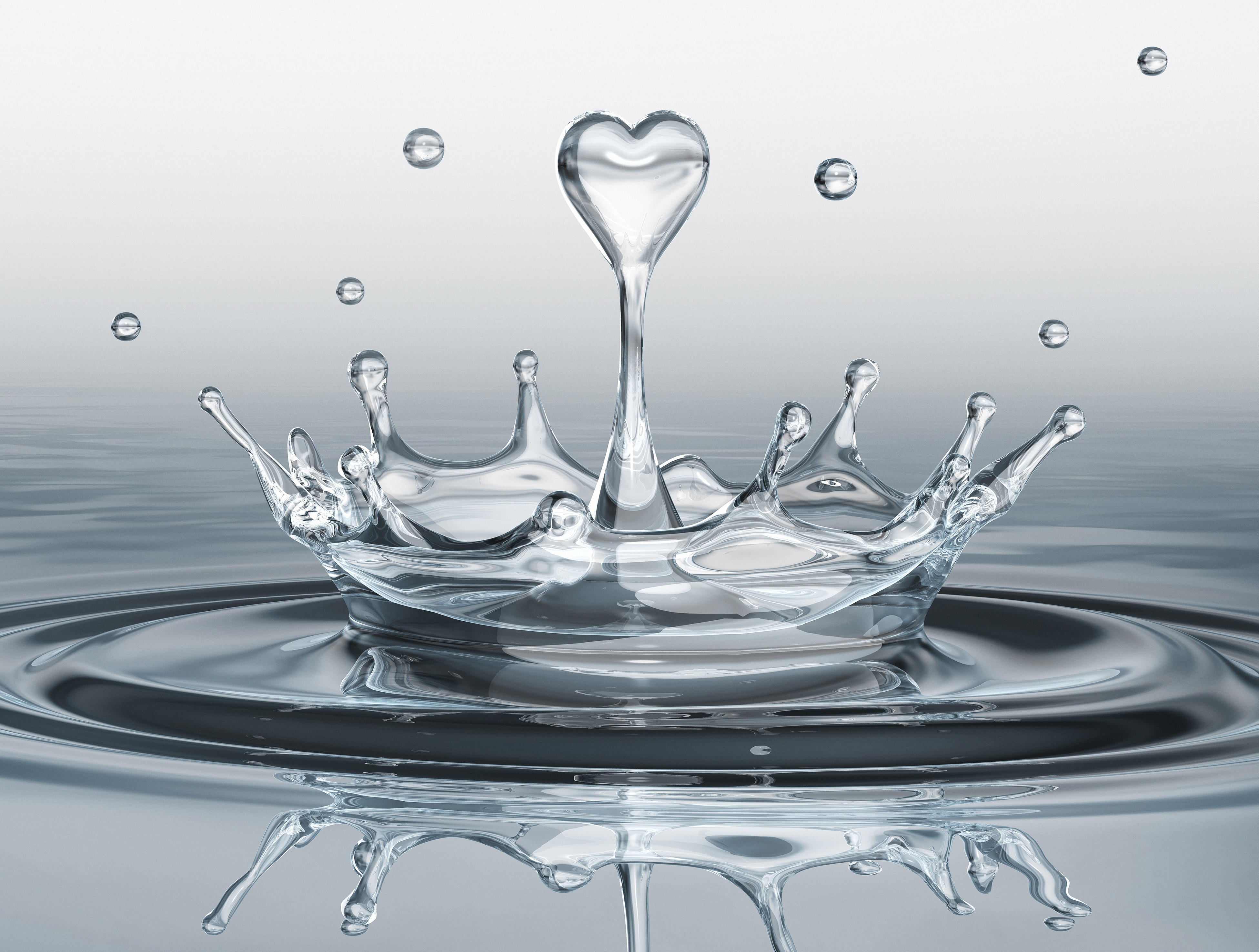 Water splash in form of heart